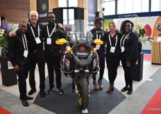 The team is Octoflor wirh with Matti Arielle’s bike in the middle, symbolising there adventurous spirit of the company. Last June Arielle Agro was rebranded to Octoflor.